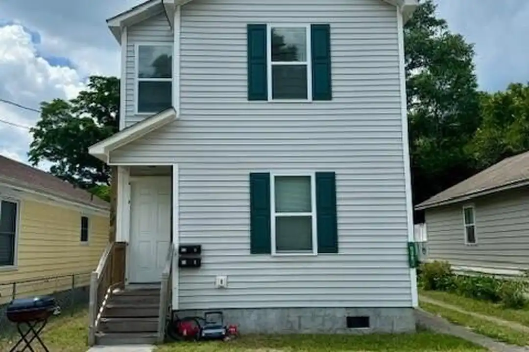 609 N 8th St #B – photo 1