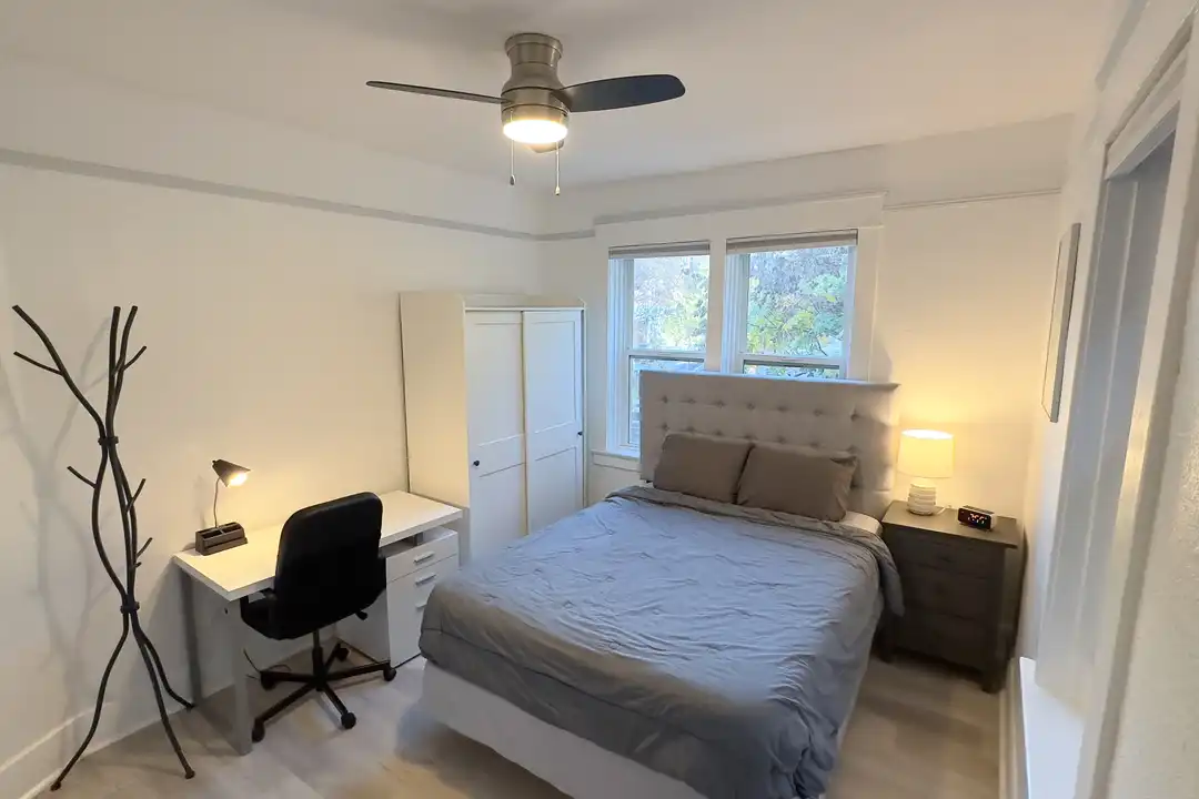 1343 C St unit 5A – photo 1