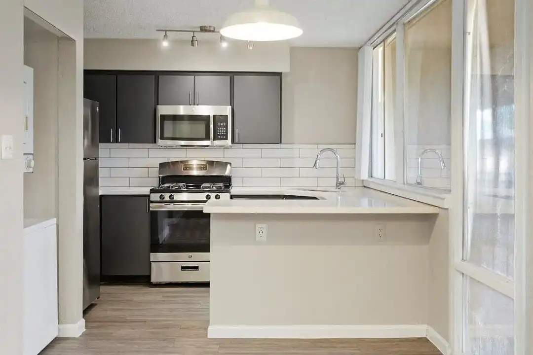 Apartment in Tempe - View 5
