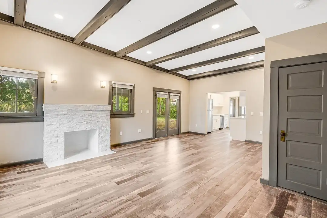 621 Forest Hill Blvd - View 6