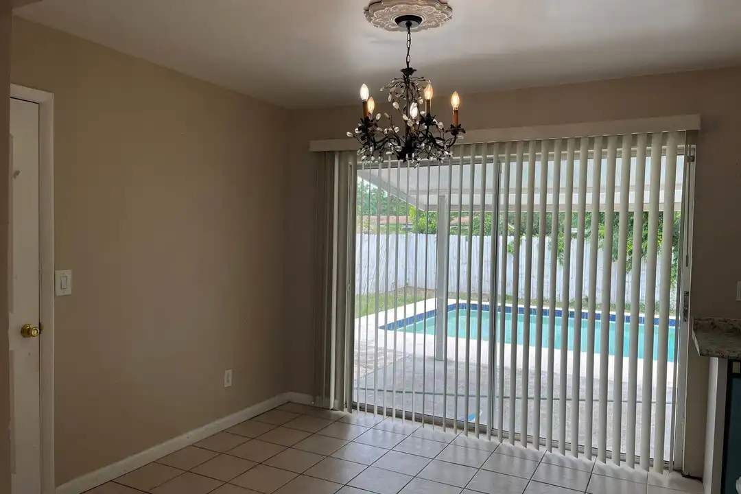 6119 Melbourne Ave. - View 5