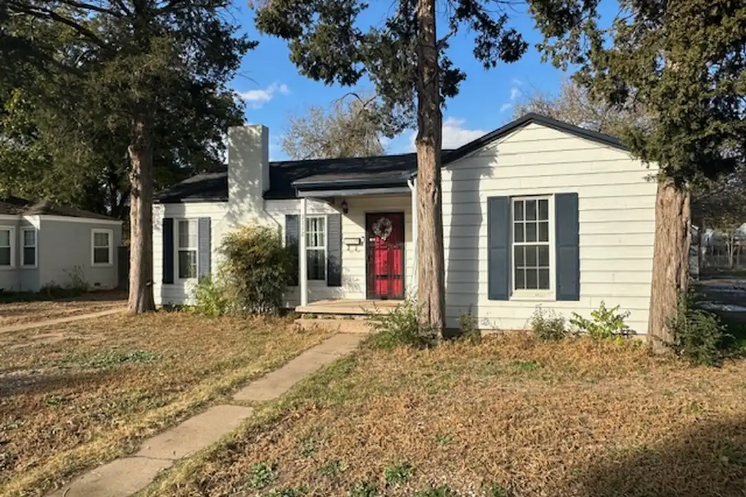 3112 29th St - View 2