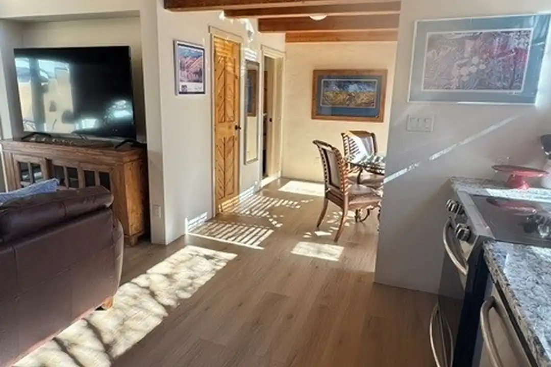 House in Santa Fe - View 4