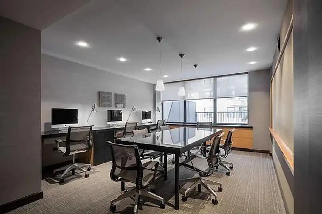 255 W 94th St unit 16A – pohled 6