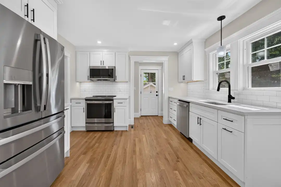 47 Ronald Rd – photo 1