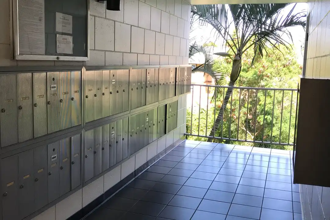 2845 Waialae Ave - View 5