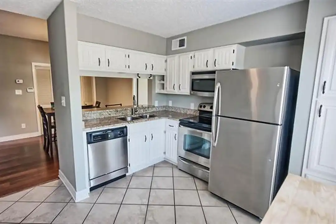 3100 Fairfield Ave unit 7C - View 5