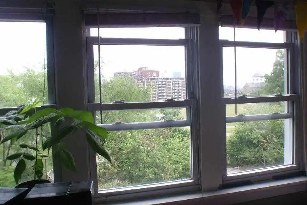82 Calumet St - View 3