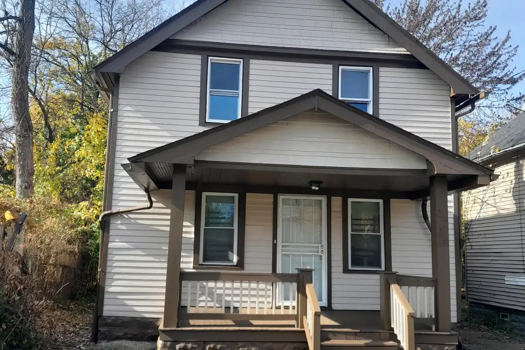 3704 E 118th St – photo 1