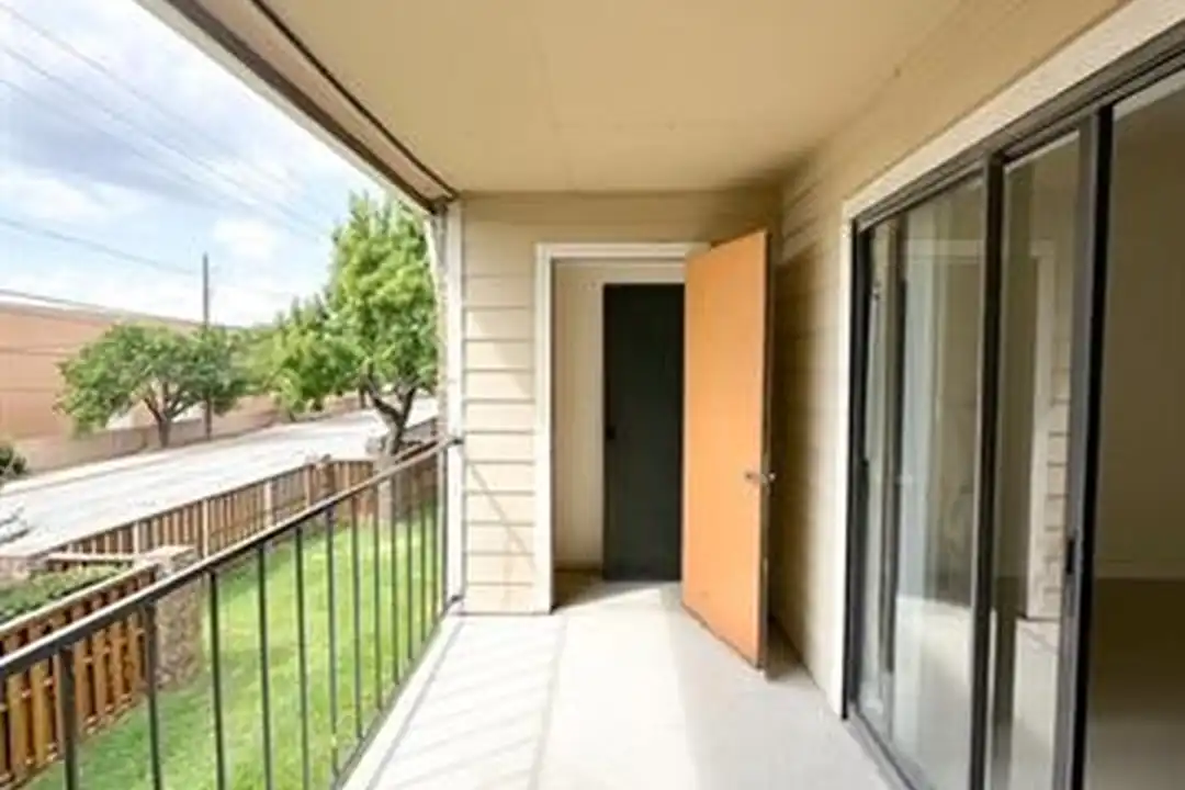 4748 Old Bent Tree Ln unit 2006 - View 6