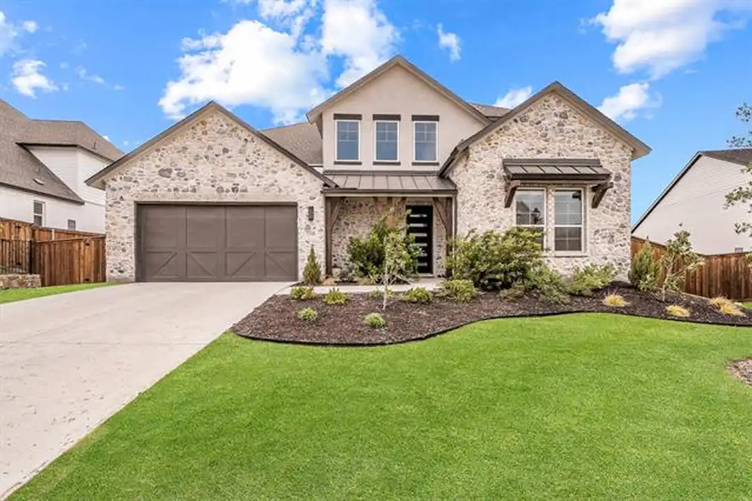 1598 Wintergreen Ave - View 3