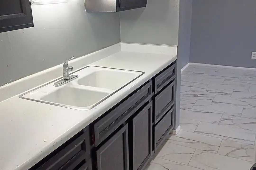 Sation Hills Apartments in Kenosha, WI - View 3