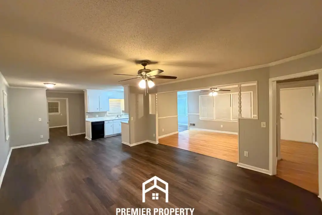 3813 Biscayne Hills Dr - More