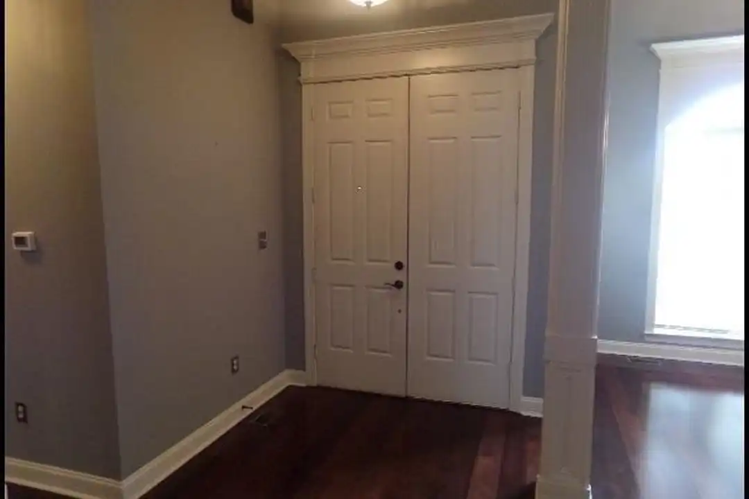 3153 Stonewall Dr - View 3