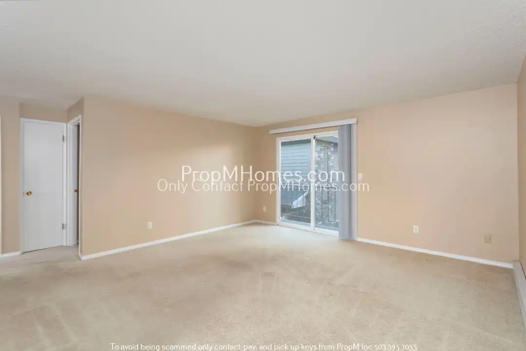 7640 SW 34th Ave unit 7640 SW 34th Avenue - Unit 3 - Widok 4