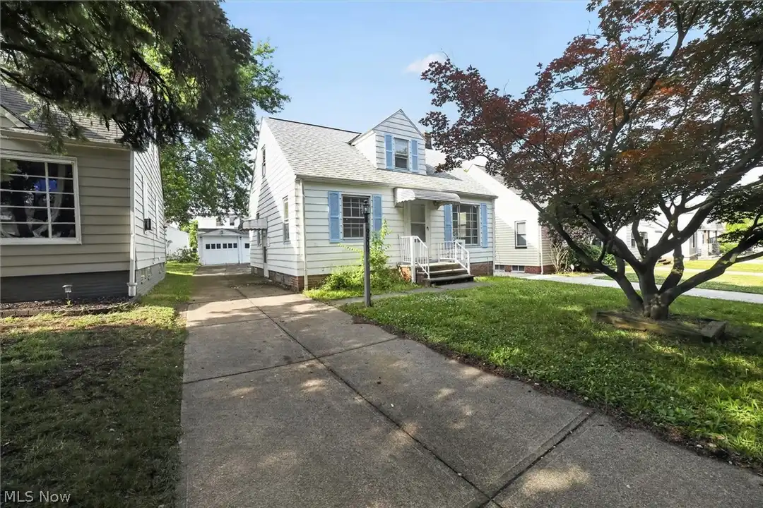 19500 Libby Rd – photo 1