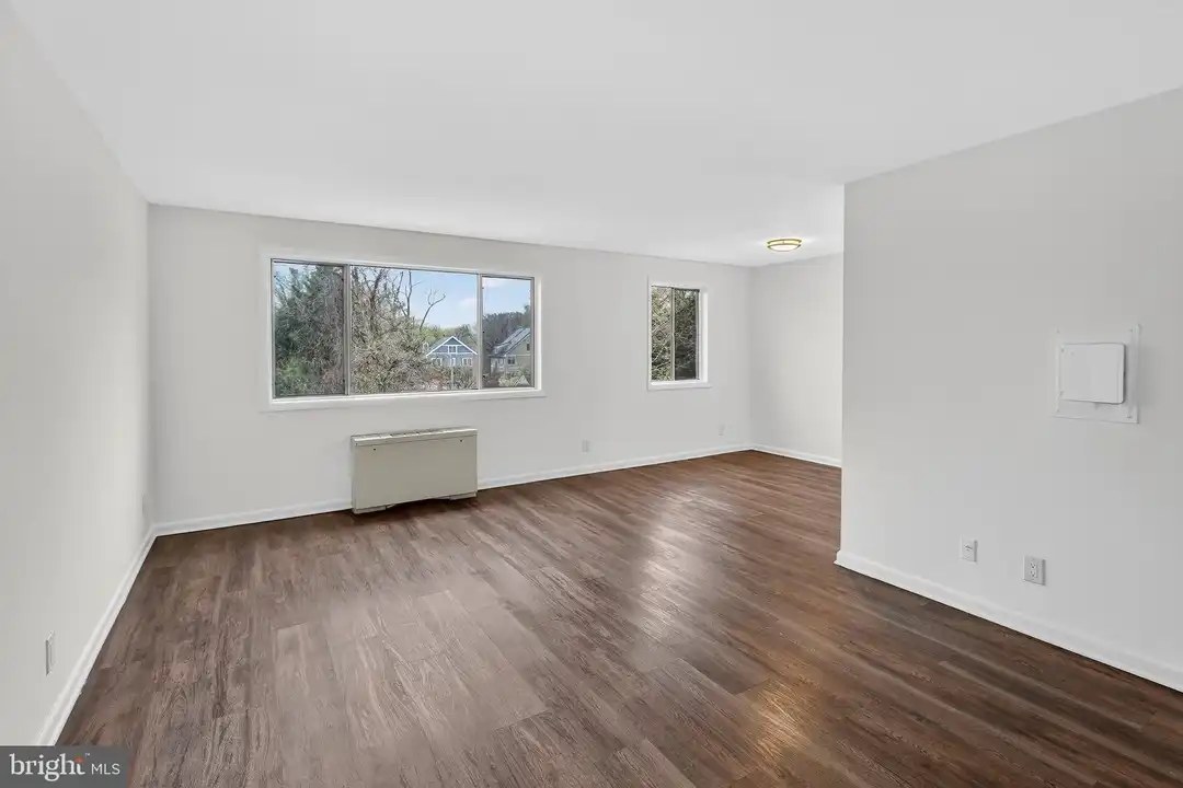 4570 MacArthur Blvd NW #208 - More