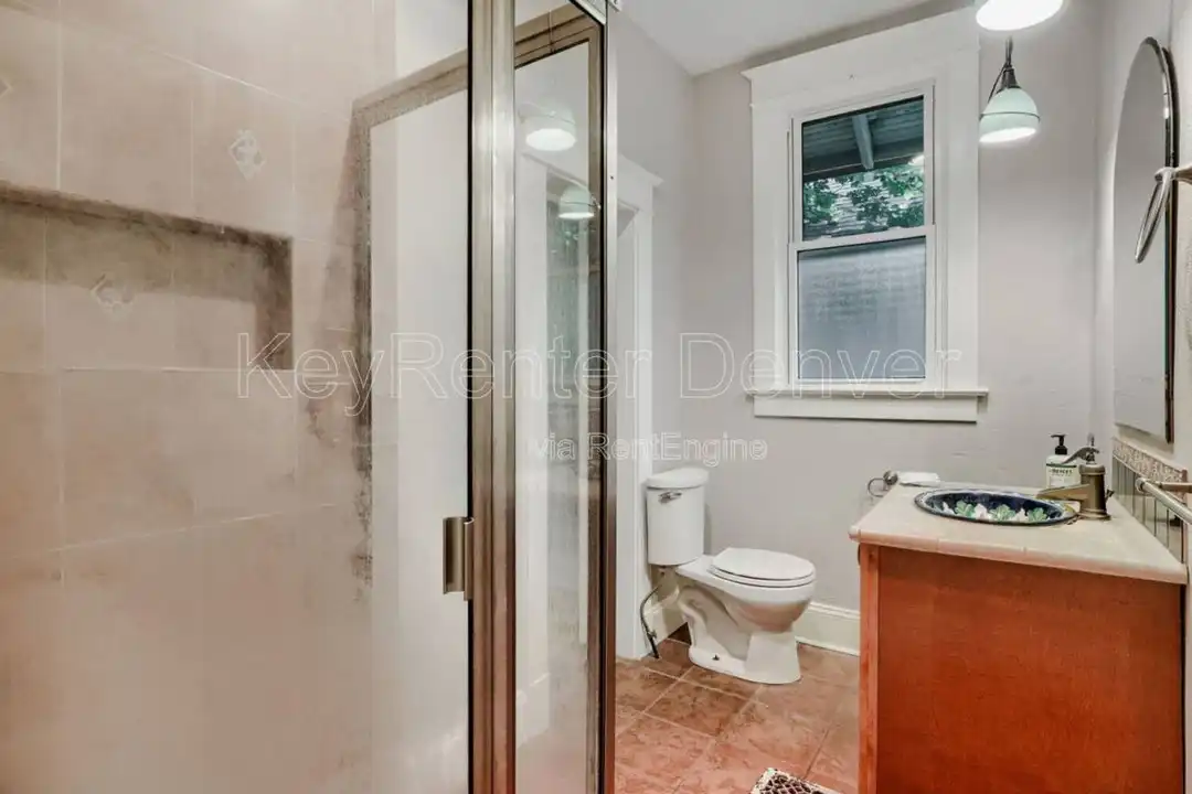 4433 Zuni St – další