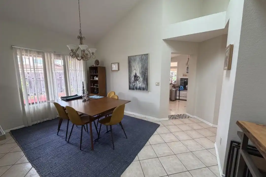 11995 Thomas Hayes Ln - View 5