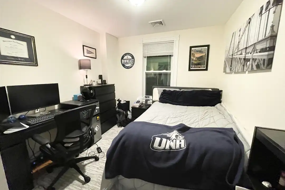 275 Dorchester St unit Street - View 6