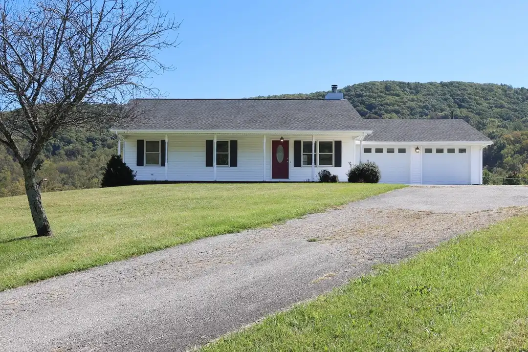 5150 Blacksburg Rd – photo 1 of 25