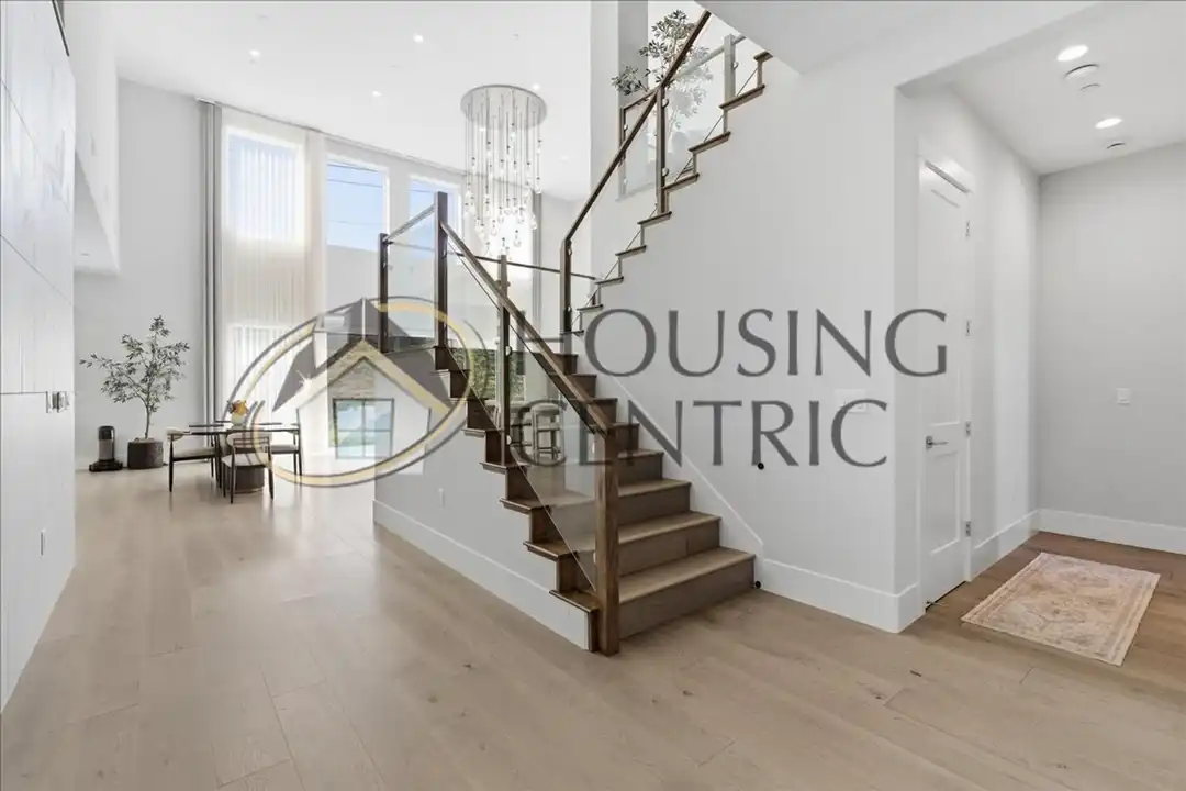 1390 Wheeler Peak Ct - View 5