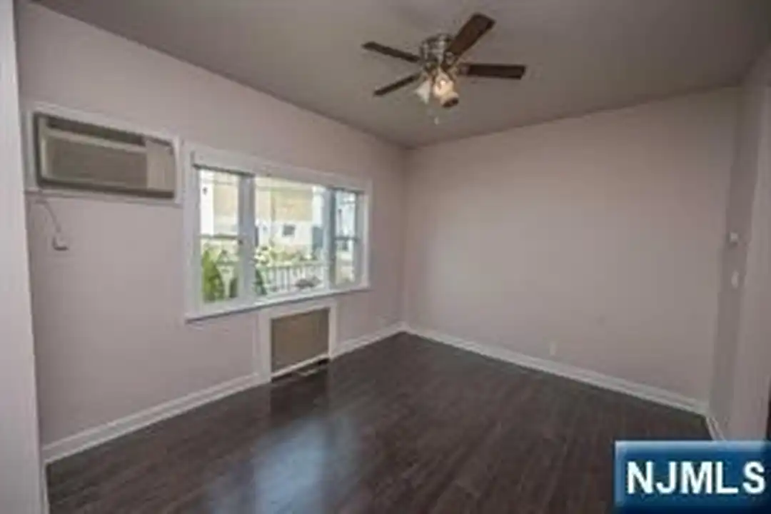 310 Union St - View 6