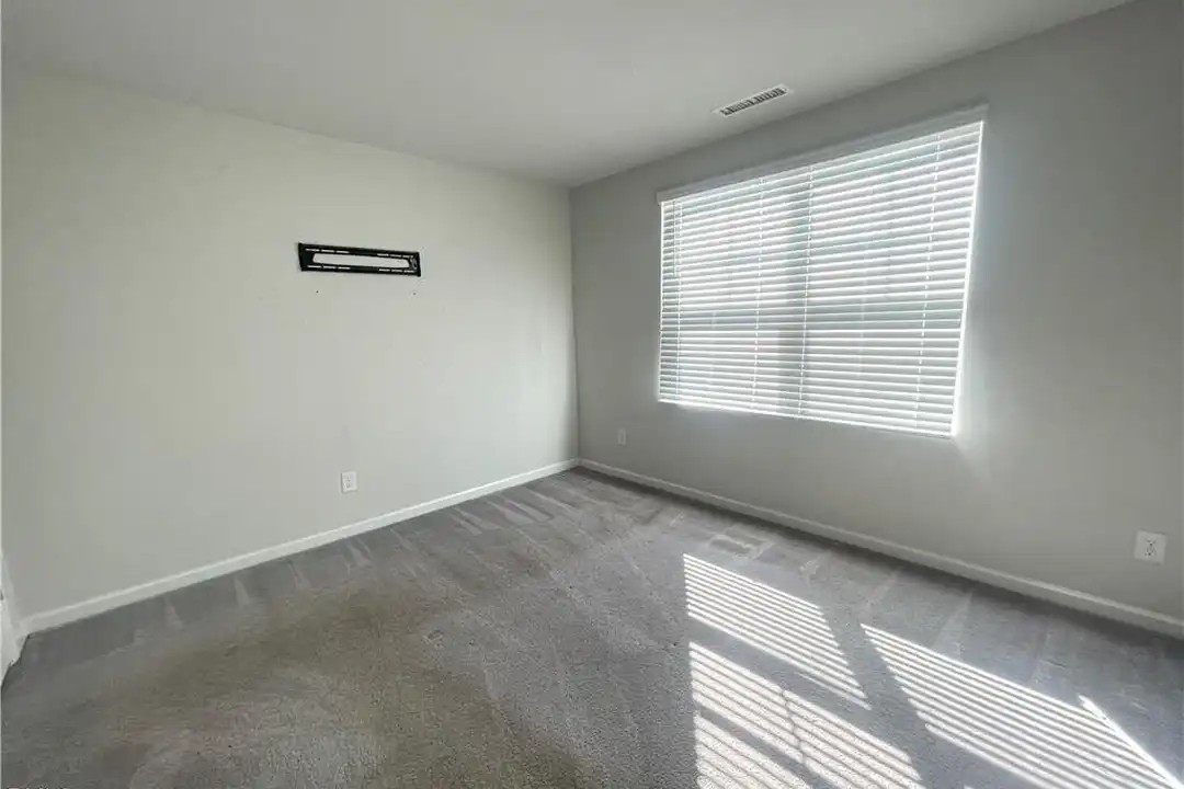 4923 Southern Magnolia Dr - Więcej