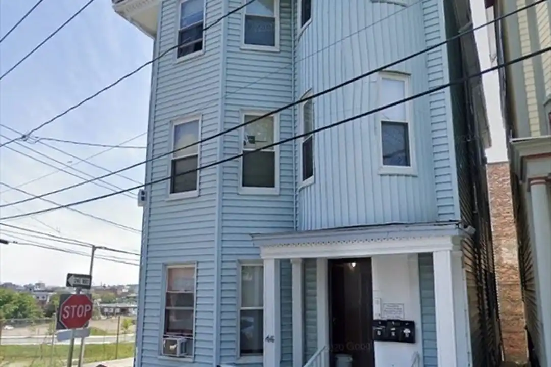 46 Lambert Ave unit 1 - View 2