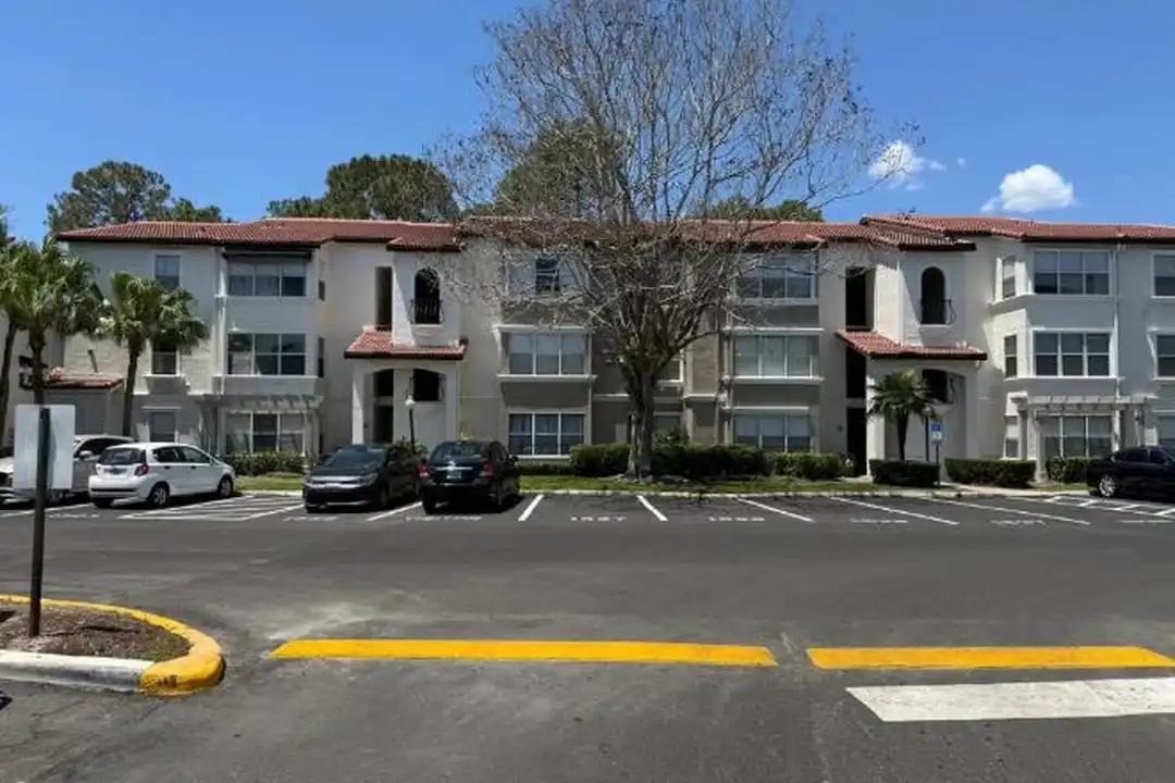 Apartment in Orlando - View 2