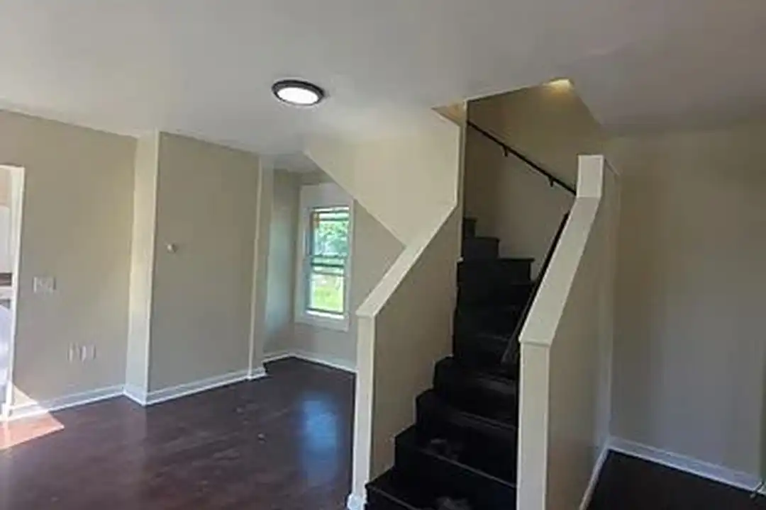 187 Saltonstall Ave unit 2 - View 3