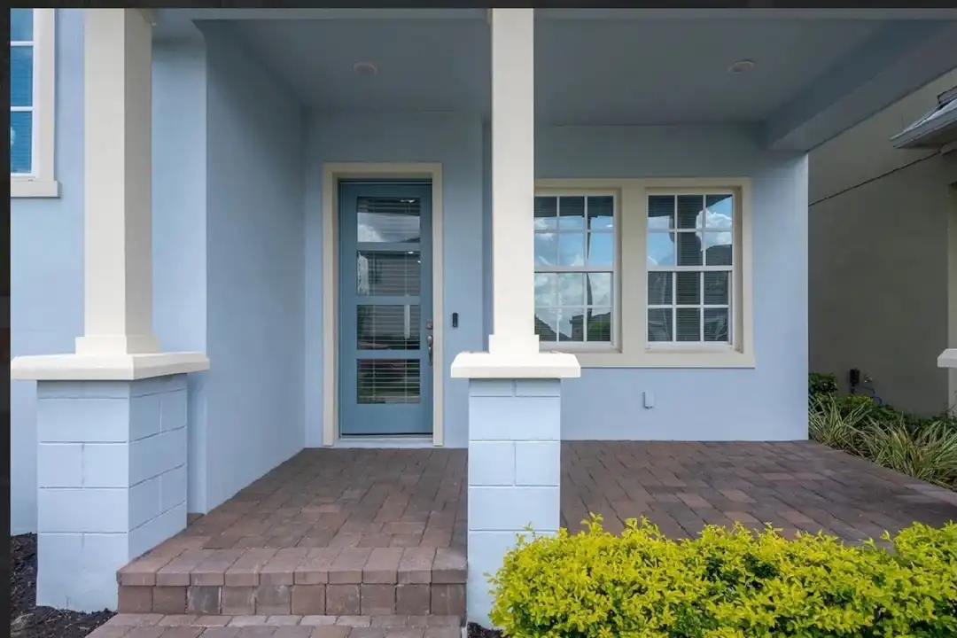 10322 Marconi Ave - View 3