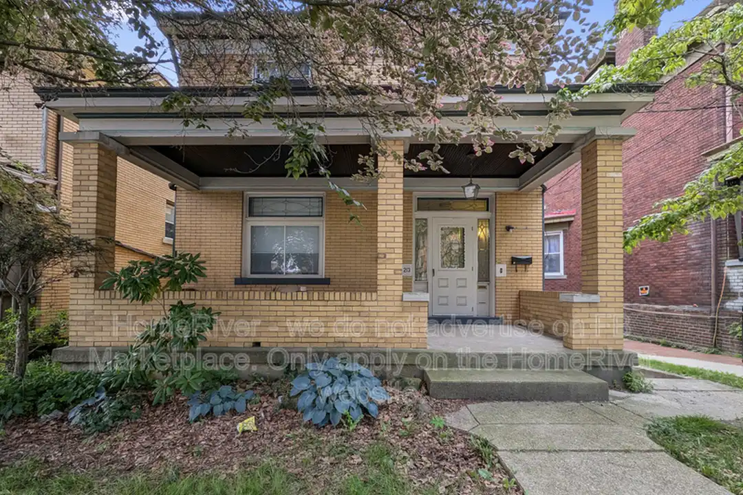 213 Giffin Ave unit 1 – photo 1