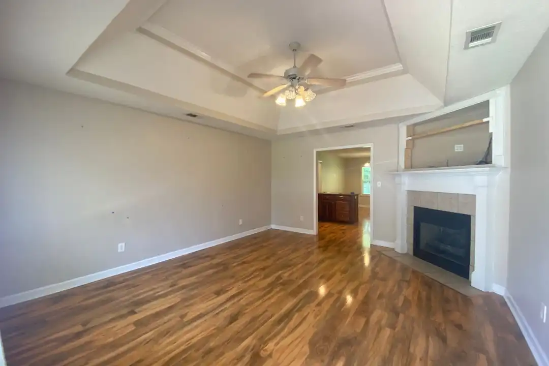 228 Willis Creek Rd - View 2