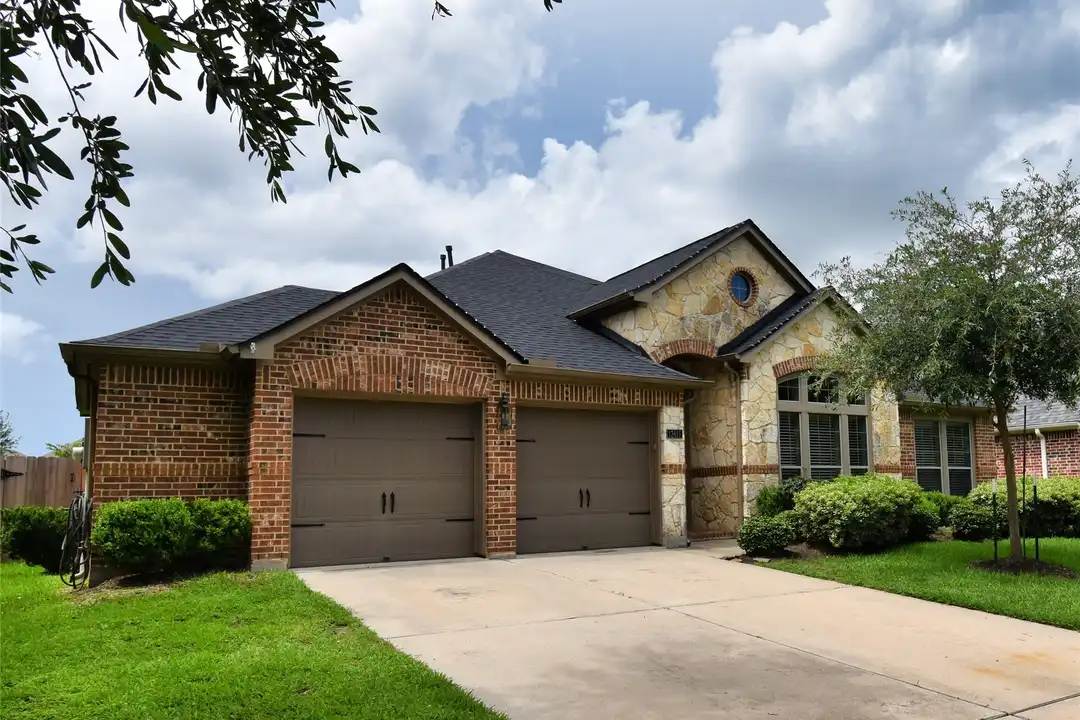 13611 Summer Cloud Ln - View 2