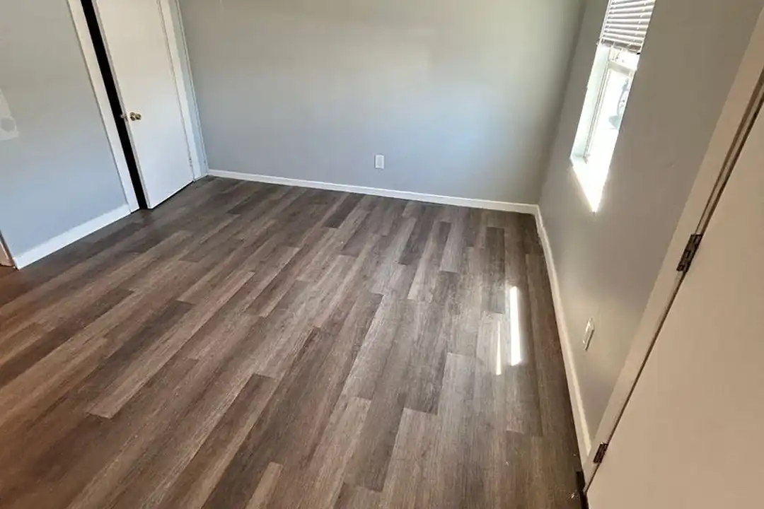 1631 N Carson St unit #5 - View 4