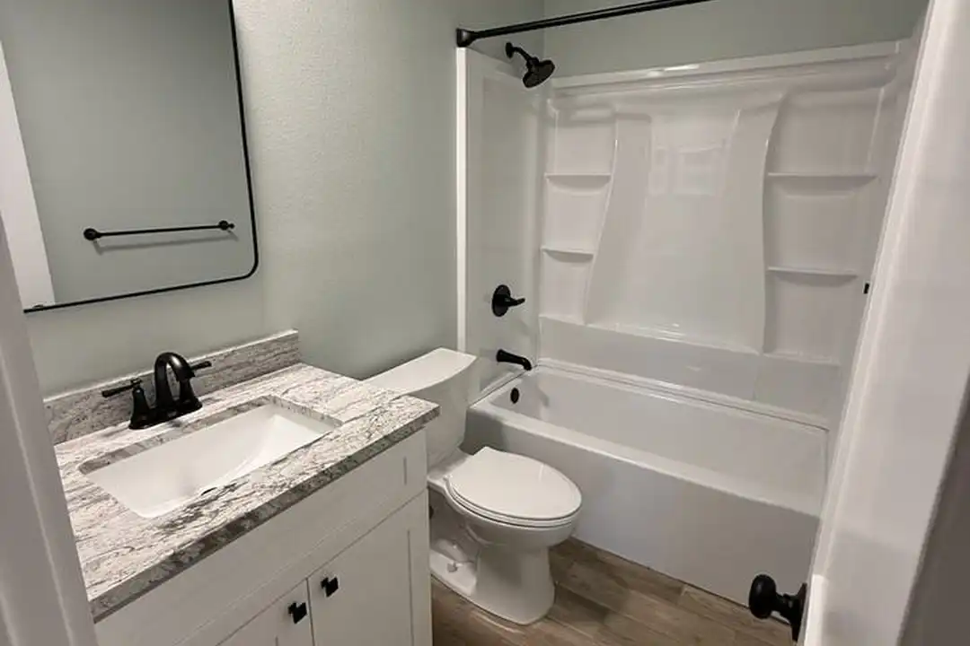 2201 Scenic Hwy unit J7 - View 4