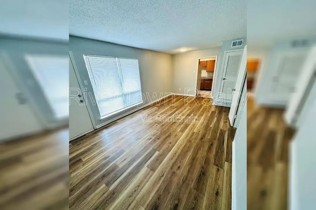 155 Clark Pl - Widok 5
