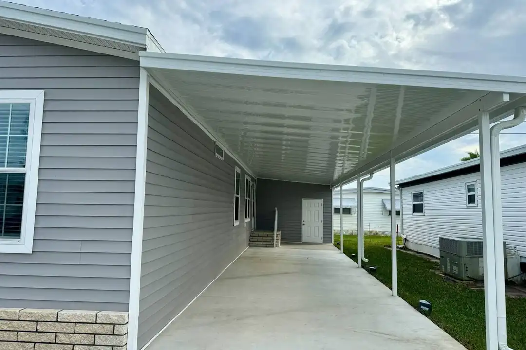 House in Daytona Beach - View 3