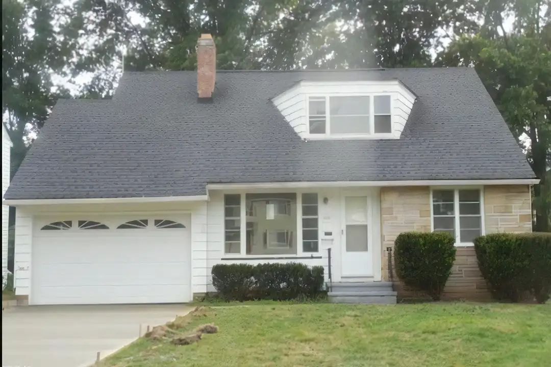 2332 N Taylor Rd – photo 1