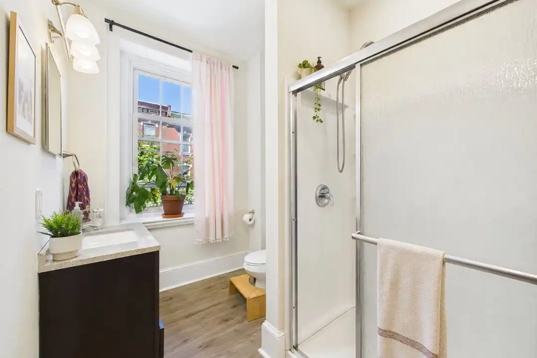 5281 Germantown Ave unit 2F - More