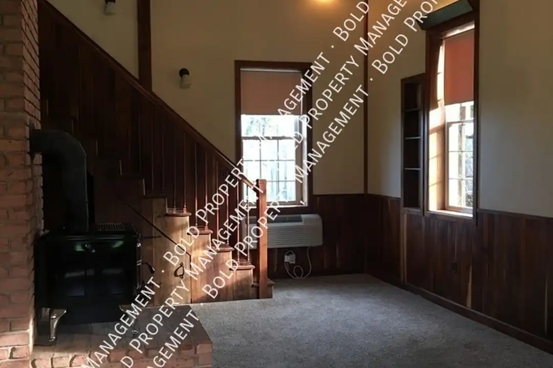 101 Schubert Rd - View 6