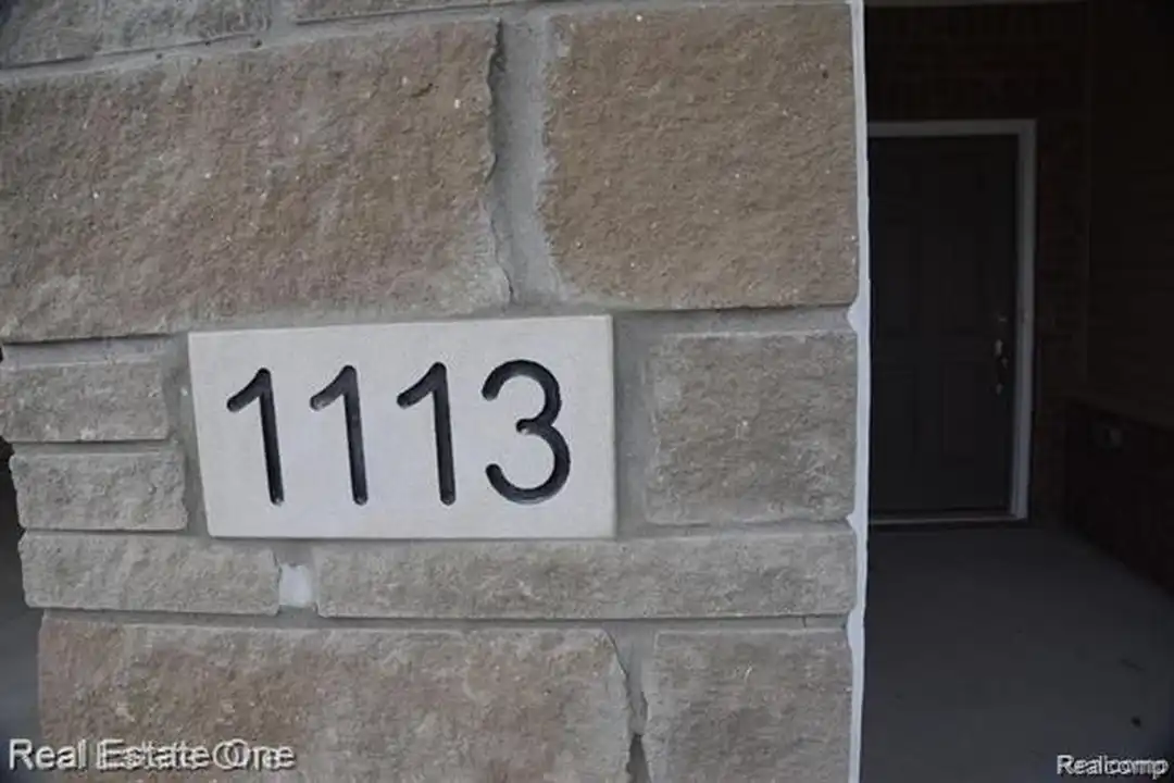 1113 Lark St #41 - View 2