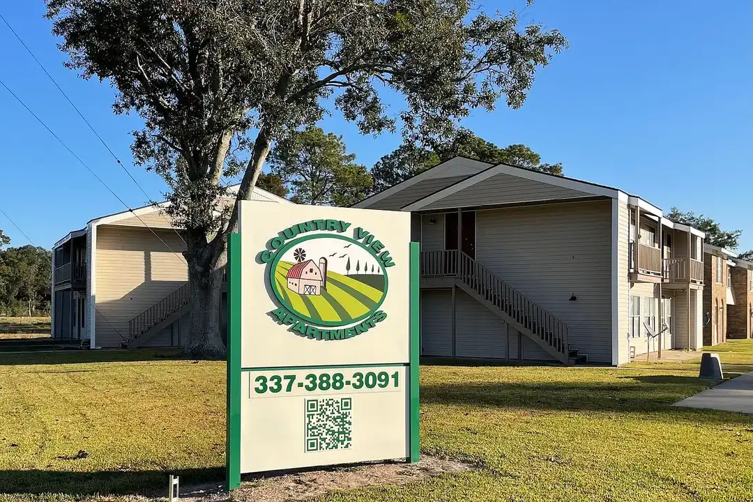 213 W Bertheaud Ave unit B, Opelousas