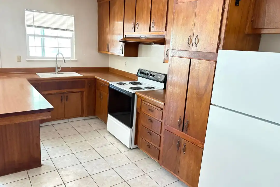 769 Modesto Ave unit 2 – photo 1