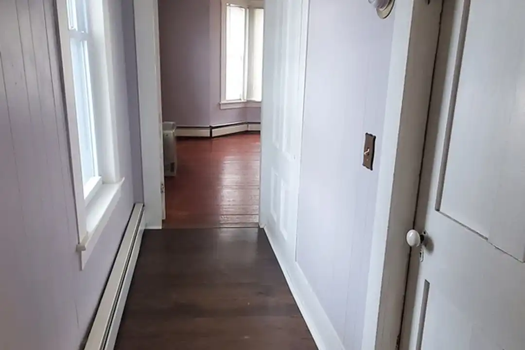 300 Lake St - View 4