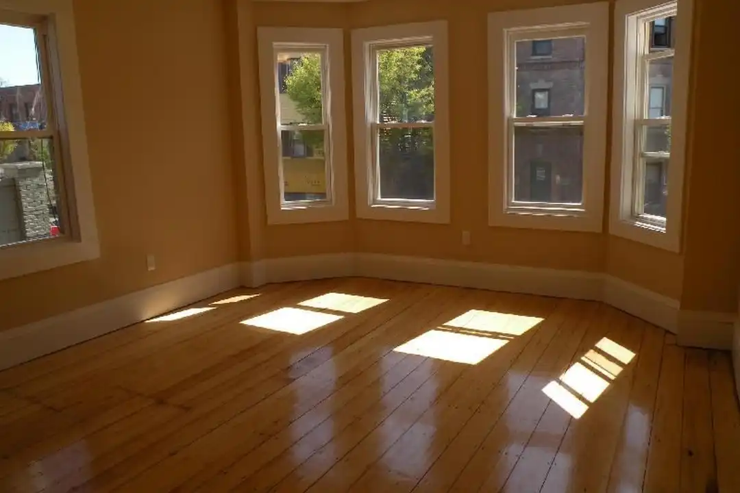 3147-3149 Washington St unit 1 – pohled 5