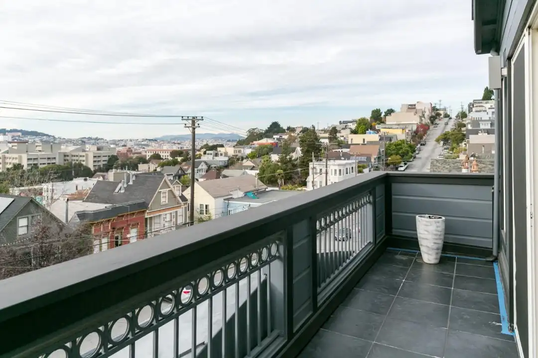 1243 De Haro St - View 5