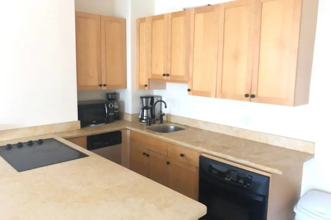 590 Beacon St - View 2