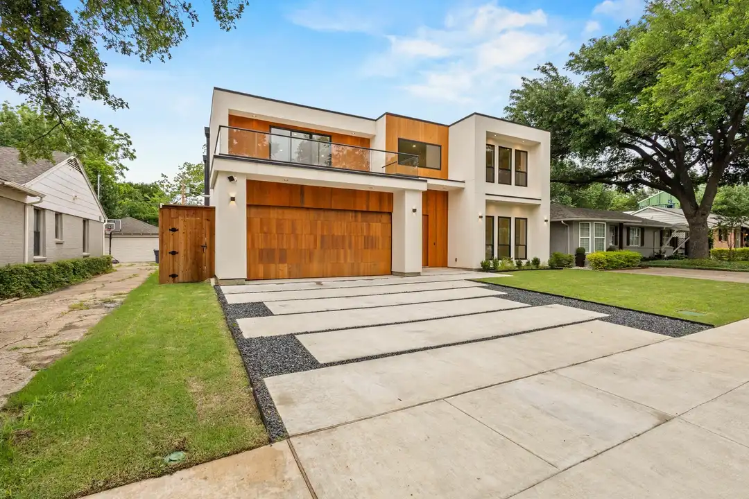 3715 Park Ln - View 5